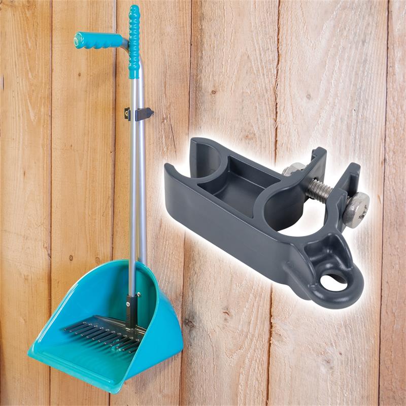 https://media.electric-fence.co.uk/en/article-images/shop800px/504009-1-clip-mistboy-wall-bracket.jpg