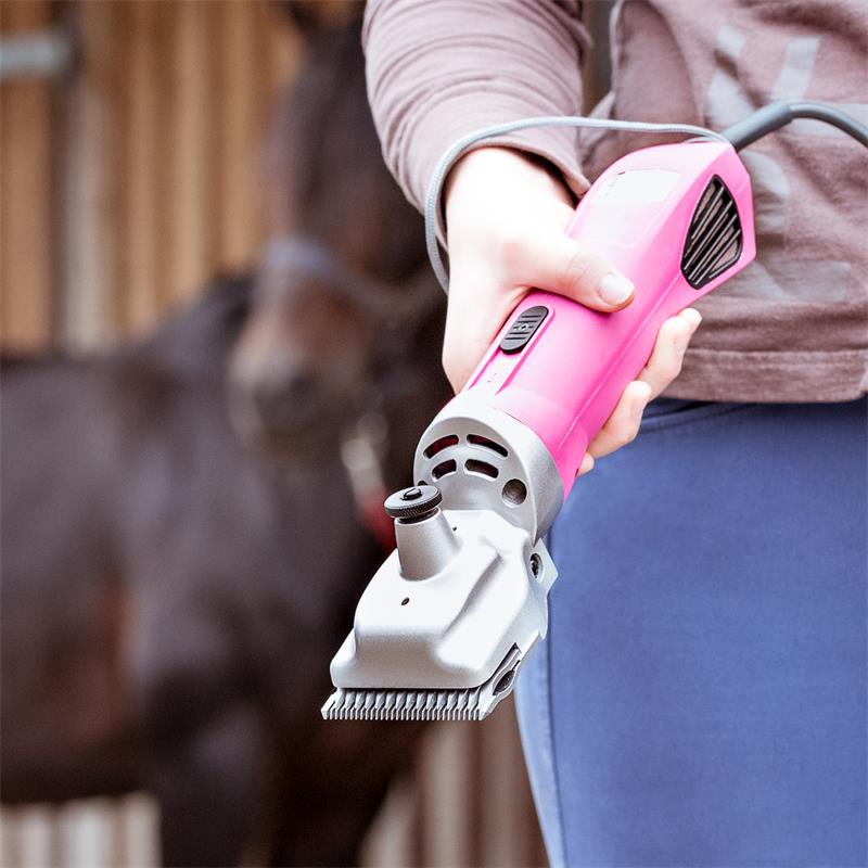 85305.uk-10-voss.farming-proficut-horse-clippers-pink.jpg